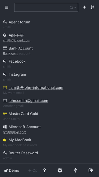 KeeWeb HTML Web App showing entries